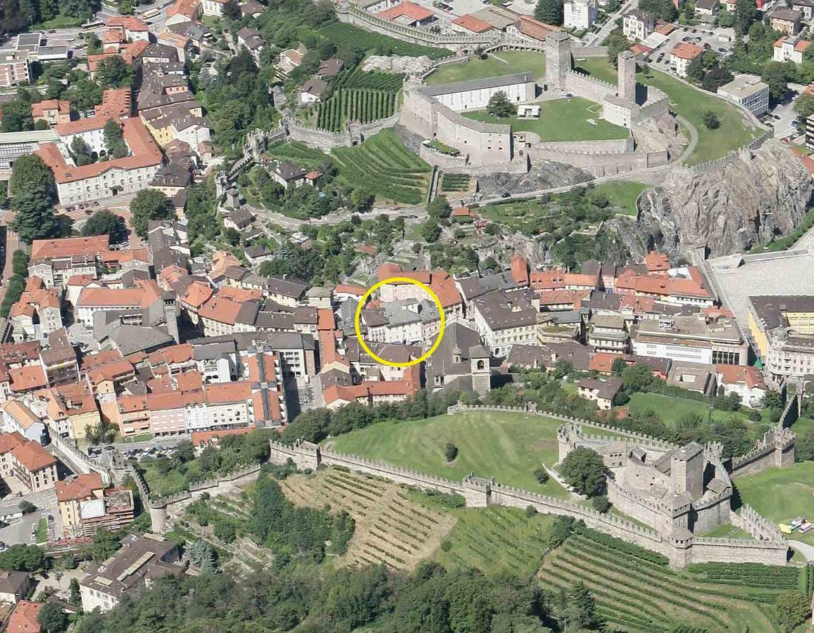 Appartement Bellinzona Piazza Collegiata Extérieur photo